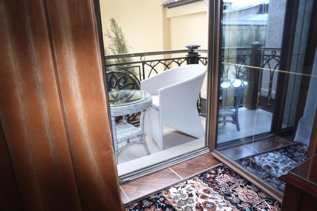 Palace Hotel Tasken Kültér fotó